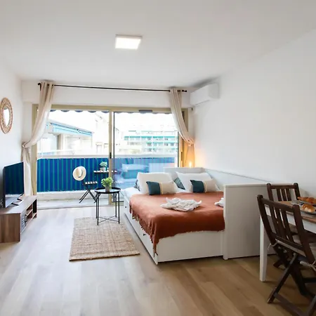 A1 - Centre 5 Min To Sea - Ac & Balcony 앙티브